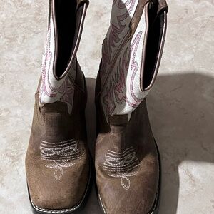Shyanne Brown and White Girls' Western Boots with Pink Stitching